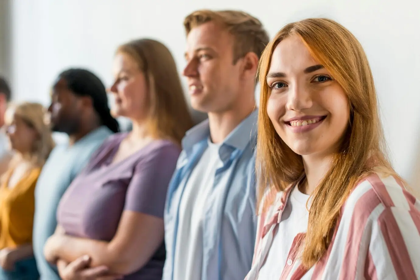 Gruppe von Freunden, die zusammenkommt